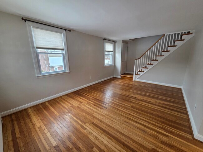 Foto del edificio - 204 Greenbriar Ln