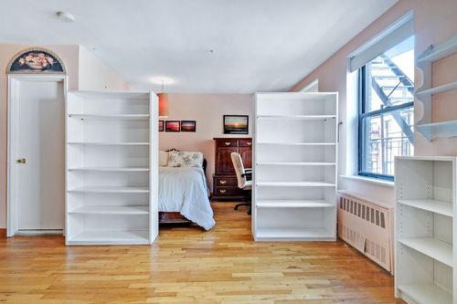 Foto del edificio - 250 W 15th St