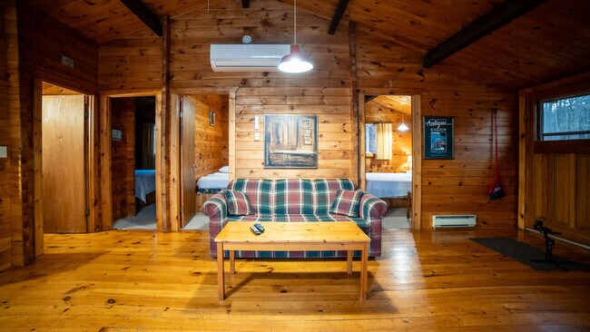 Photo du bâtiment - 2689 Muskoka District Road 118 West