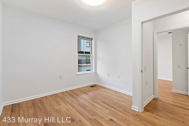 Building Photo - 3 br, 2.5 bath Apartment - 458 Pacific Avenue