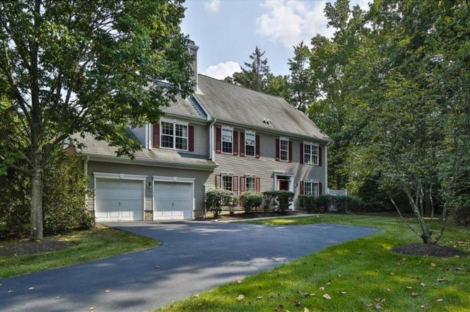 Foto principal - 44 McComb Rd