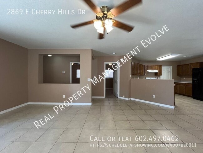 Foto del edificio - 2869 E Cherry Hills Dr