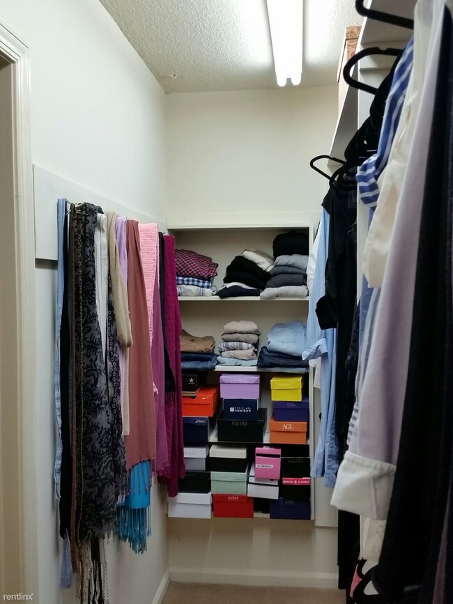 Foto del edificio - 2 br, 2 bath House - 3521 Battleground Ave