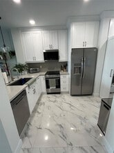 Building Photo - 711 SW 122nd Ave