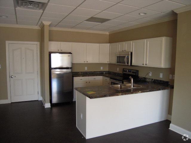 Kitchen - Suites of Larue