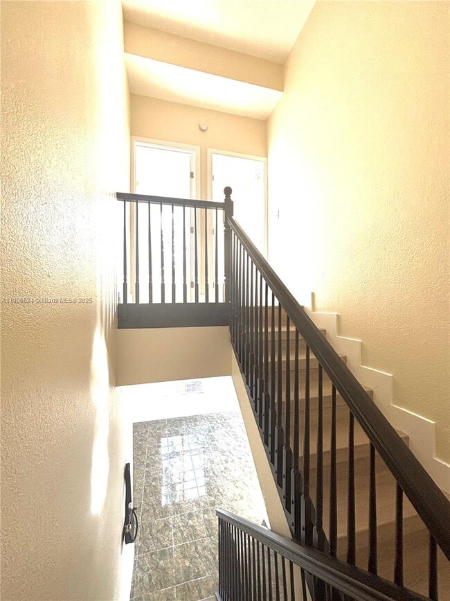 Building Photo - 7420 W 20th Ave