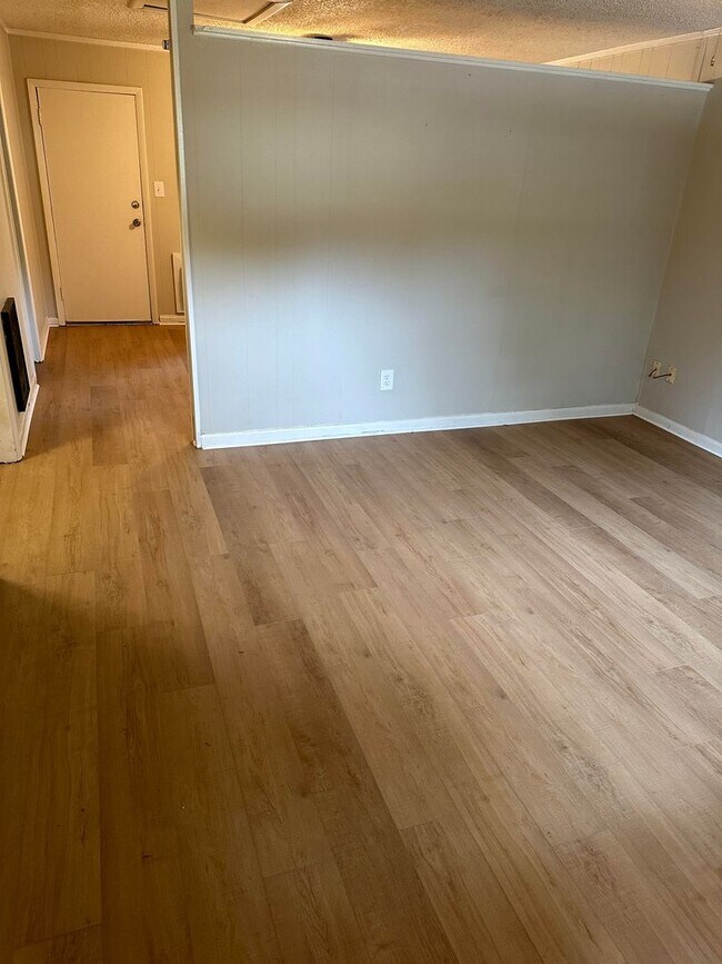Foto del edificio - 1402 Rison Ave NE