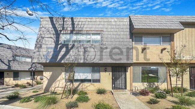 Foto del edificio - 5188 E Ashlan Ave