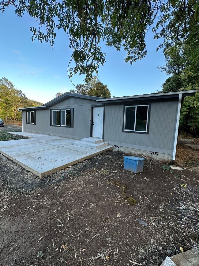 Foto del edificio - Wilbur road 3 bedroom 2 bath home