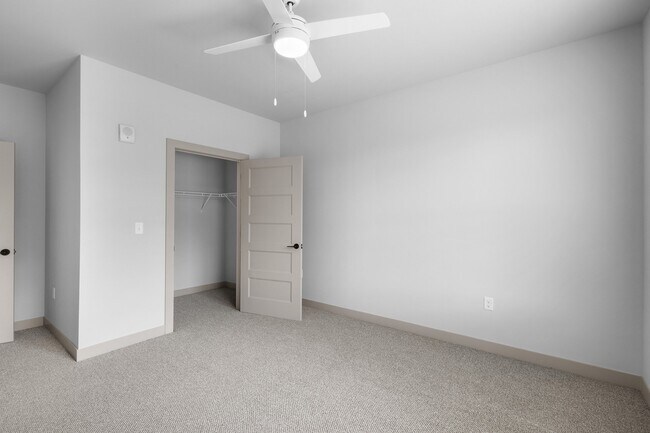 Foto del edificio - Allure Apartments LLC