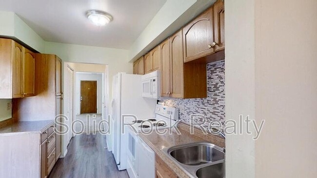 Foto del edificio - 4248 Gills Mill Ct