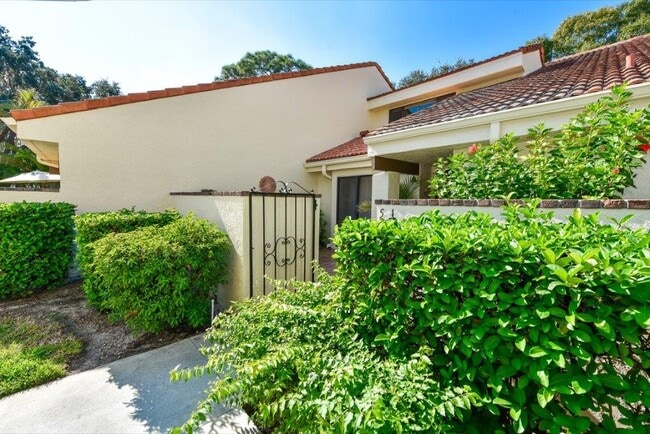 Photo - 5317 Huntingwood Ct Townhome