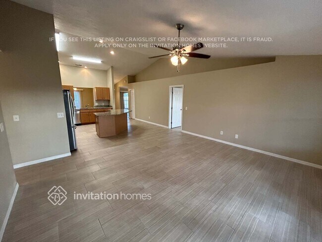 Foto del edificio - 3211 Grand Pines Dr