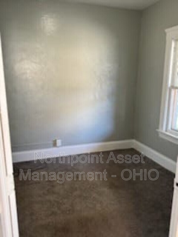 Foto del edificio - 3107 Saratoga Ave