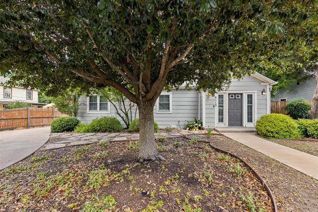 Foto principal - 4113 Valentine St
