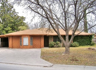 Foto principal - 1102 Pecan St