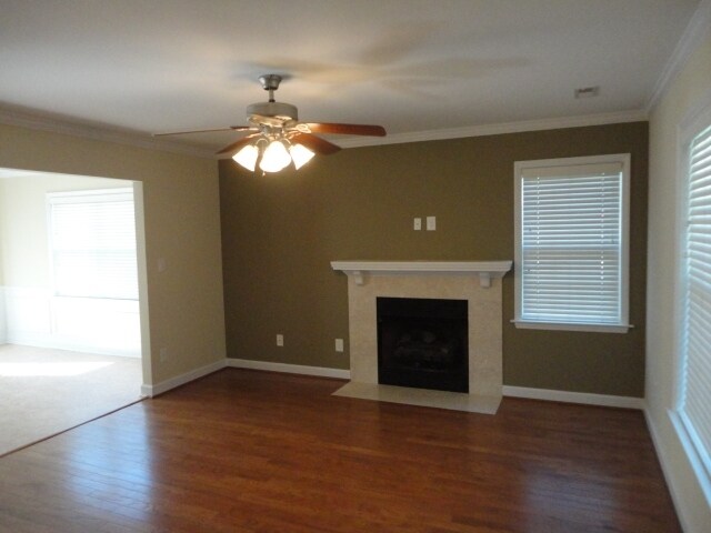 Foto del edificio - 5818 Chesridge Ln
