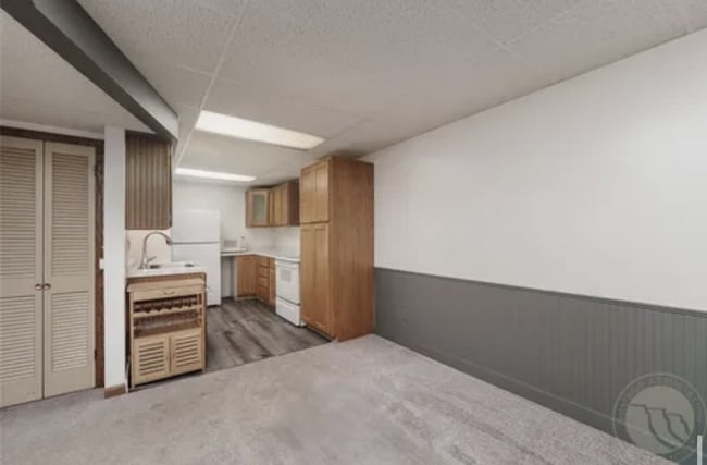 Building Photo - 449 Byrd St