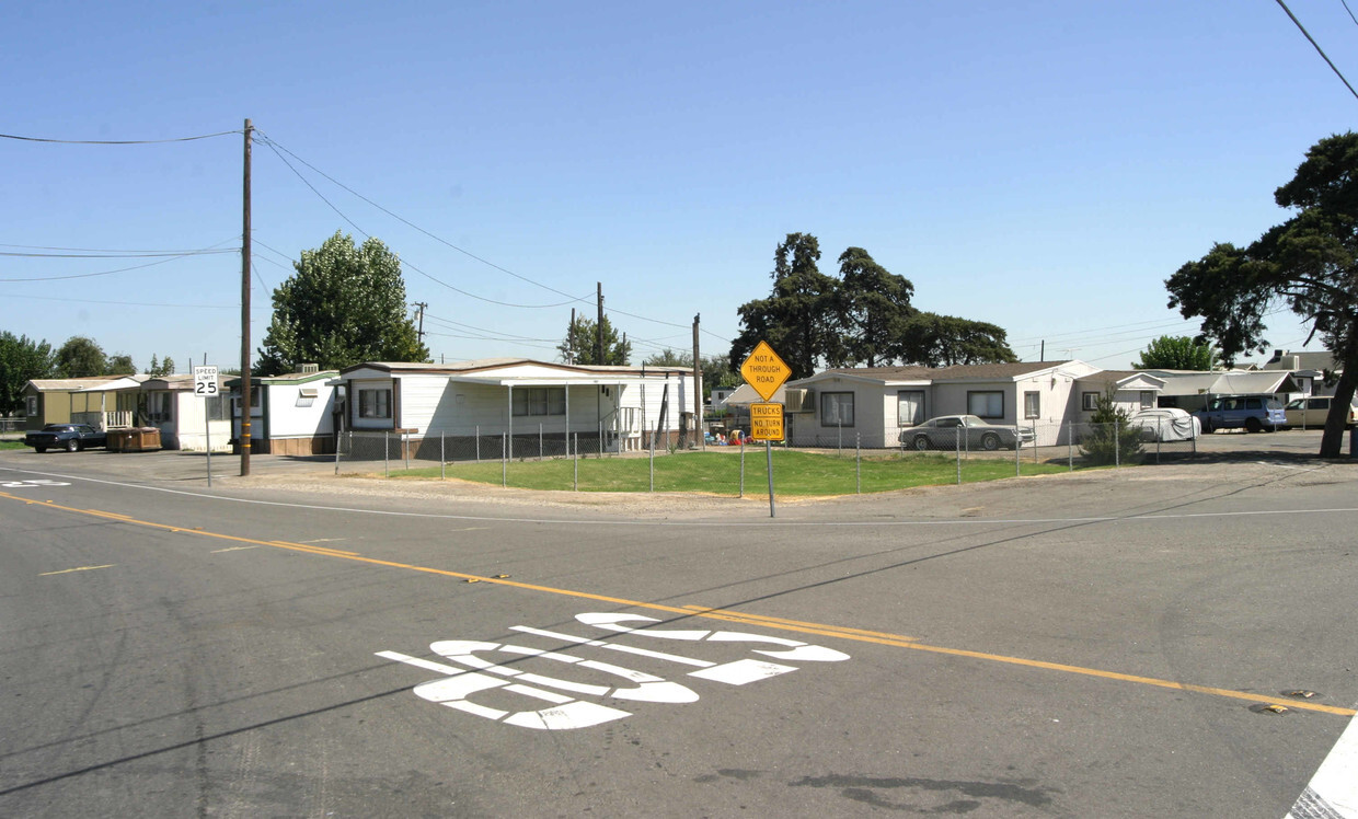 Primary Photo - 3312 Sunny Rd