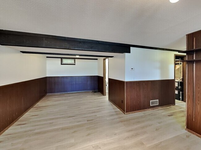 Foto del edificio - 8701 47th Ave N