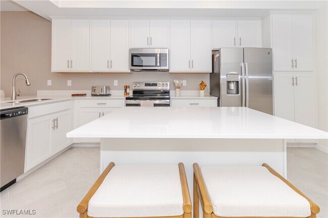 Foto del edificio - 5527 Double Eagle Cir