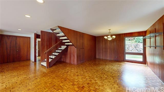 Foto del edificio - 45-608-608 Halekou Rd