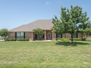 Building Photo - 7721 Willow Ridge Dr