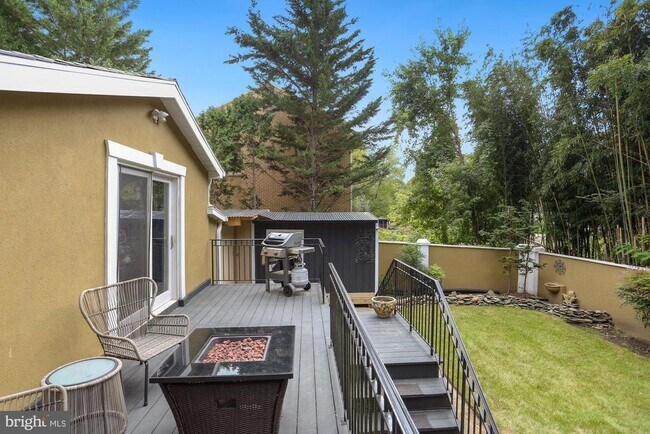 Building Photo - 2730 Oak Valley Dr