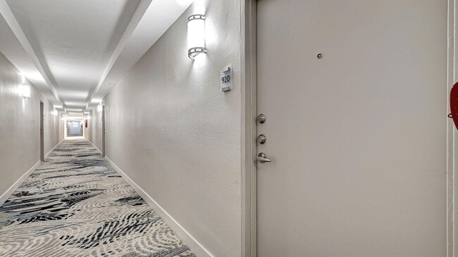 Photo - 3000 S Ocean Dr Apartment