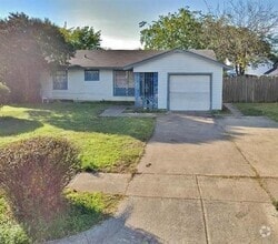 Building Photo - 8336 Bunche Dr