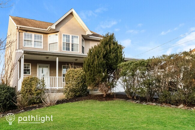 Foto del edificio - 4862 Somers Ave, Feasterville-Trevose, PA,...