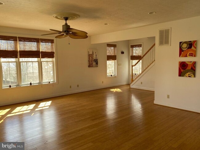 Building Photo - 24160 N Patuxent Beach Rd