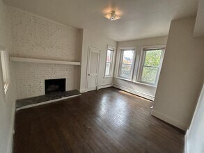 Building Photo - 16 5th St SE