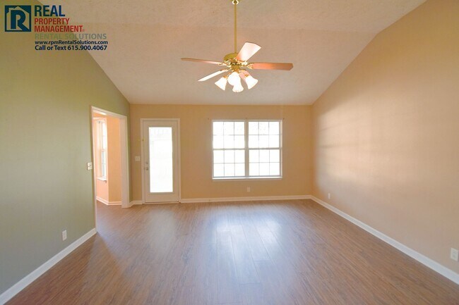 Foto del edificio - Adorable 3 bedroom home in Murfreesboro! A...