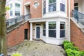 Foto principal - 217 Stetson St