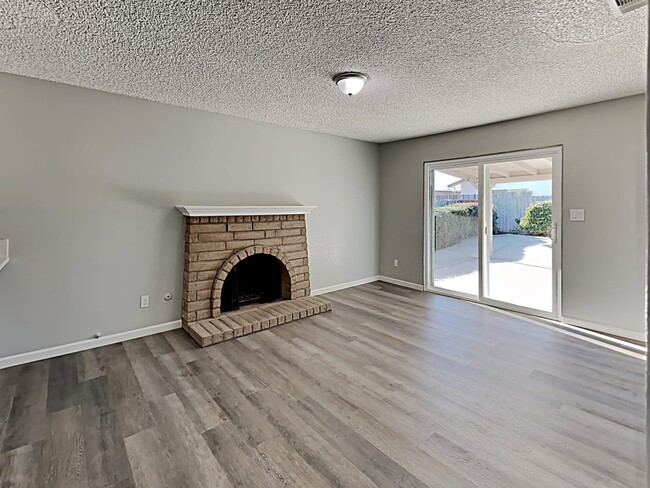 Building Photo - 6809 Coventry Dr