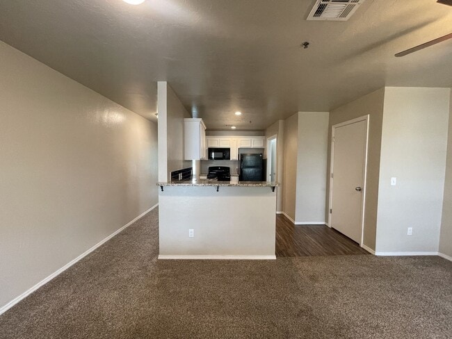 Building Photo - 2442 NW 39th St