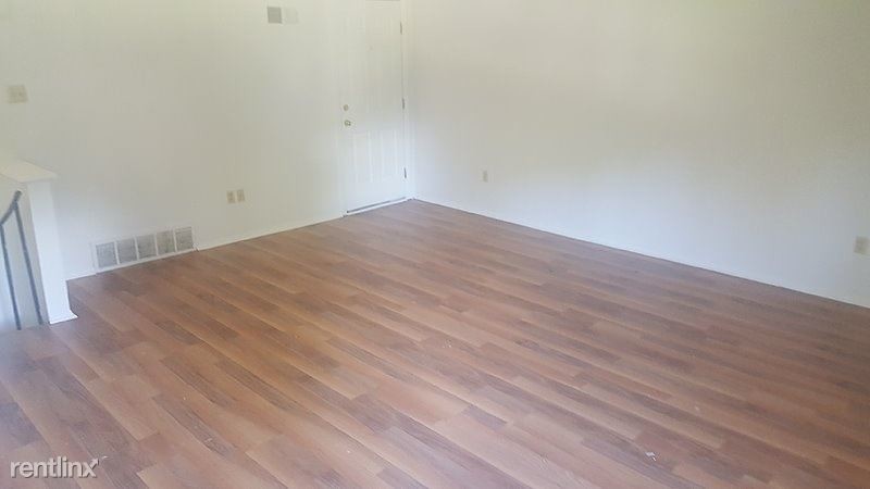 Building Photo - 2 br, 2 bath Townhome - 3363 Fairbanks Street