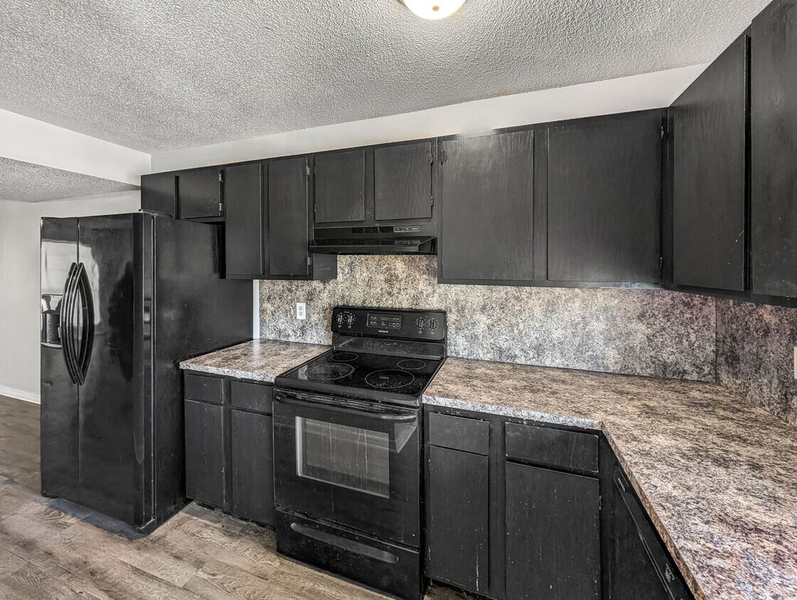 Foto principal - 2456 N Brophy Cir