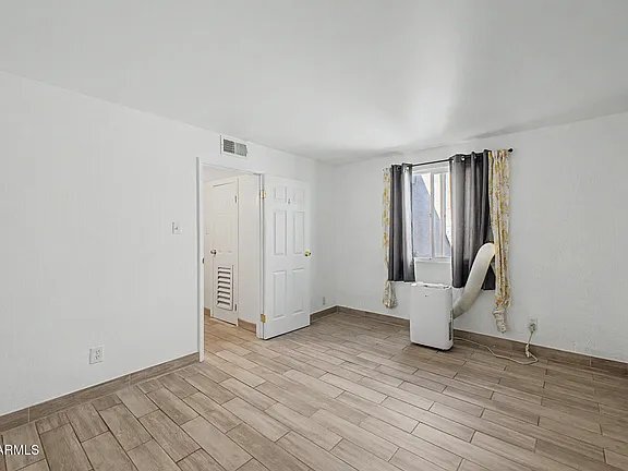 Foto del edificio - 3314 N 68th St