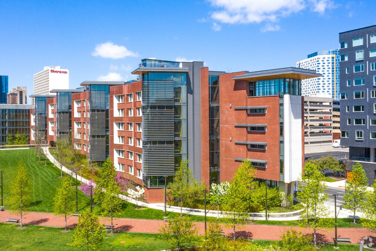 Foto principal - New College House at Hill Field