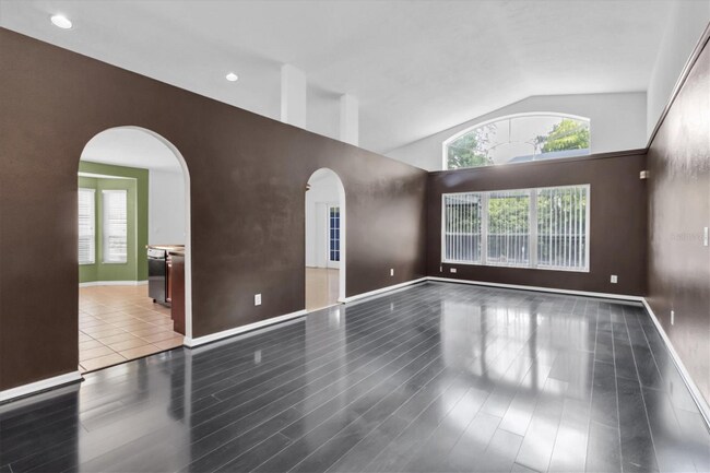 Foto del edificio - 5204 New Brittany Ln