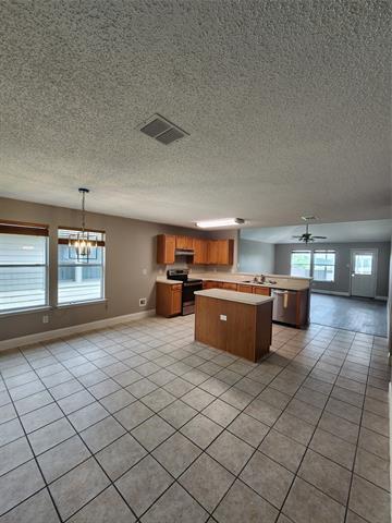 Foto del edificio - 907 Live Oak Dr