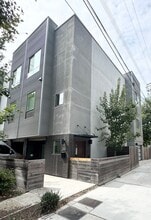 Building Photo - 316 14th St