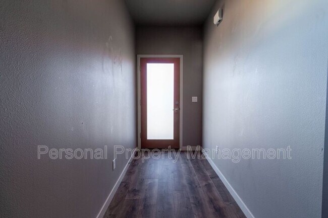 Photo - 12201 NE 115th St Townhome