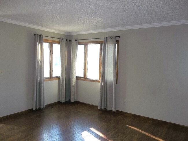 Building Photo - Comfortable 2-Bedroom Townhome in Fort Collins