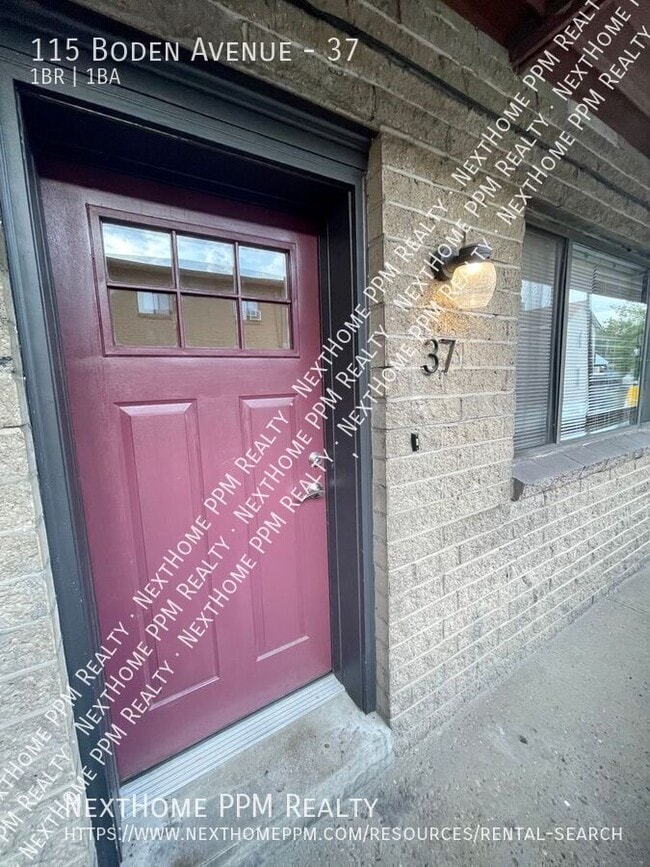 Building Photo - 115 Boden Ave