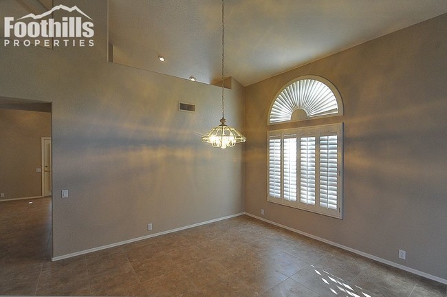 Building Photo - 3151 W Stoneybrook Trl