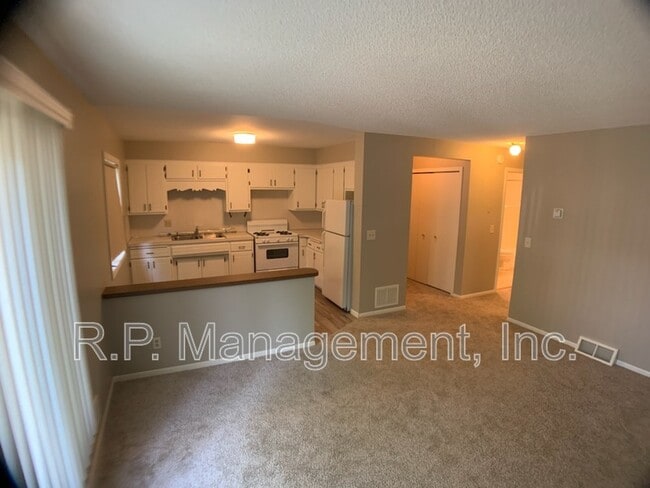Foto del edificio - 3405 Emerson Ave S