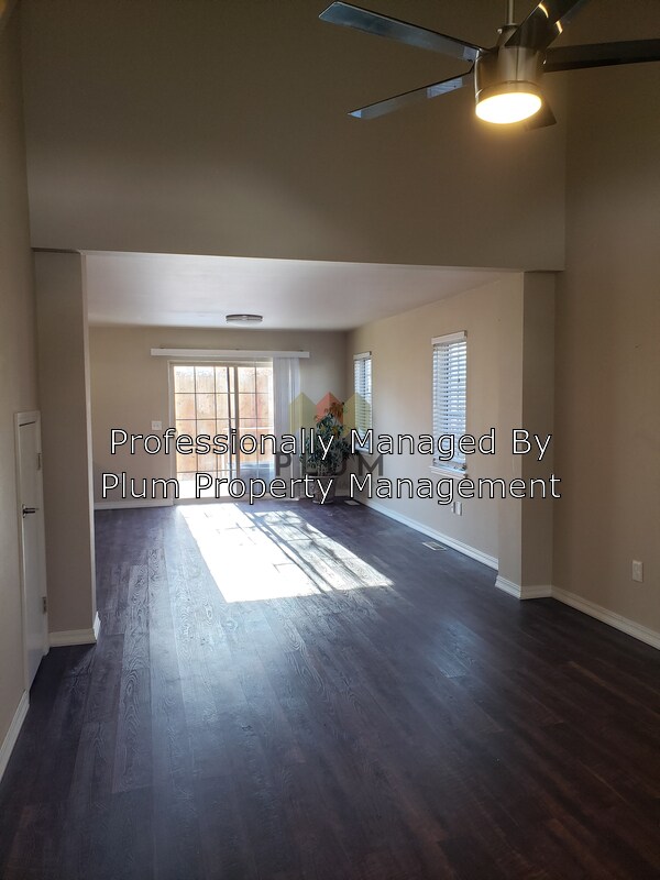 Building Photo - 2121 S 12th St W
